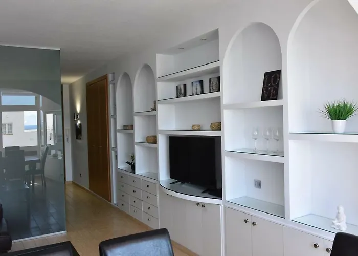 Luxury Cristianos Beachfront * Лос Кристианос